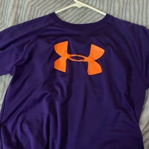 Under armour tshirt